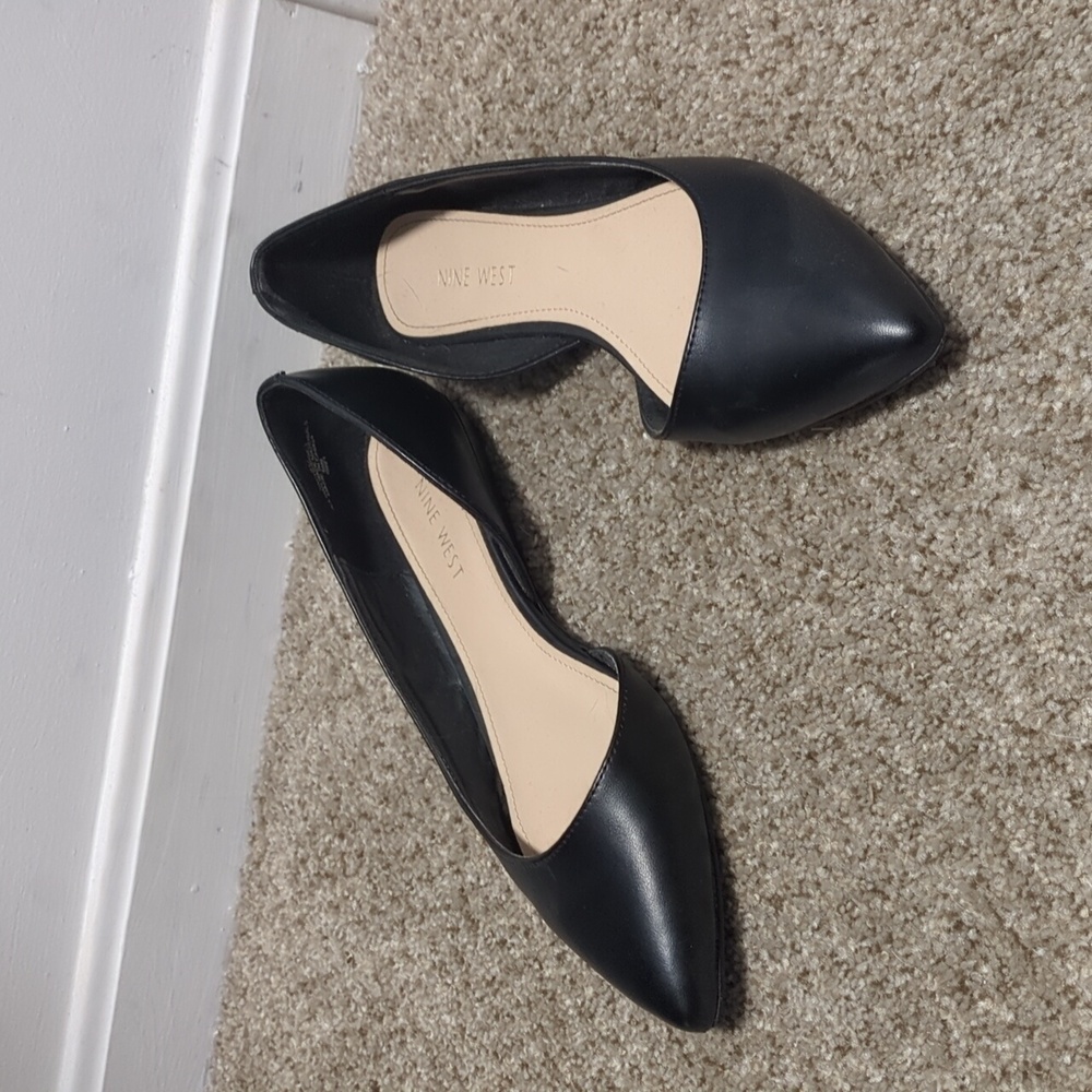 Black Leather Nine West Flats
